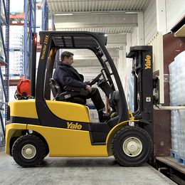 Yale GLP 30 VX